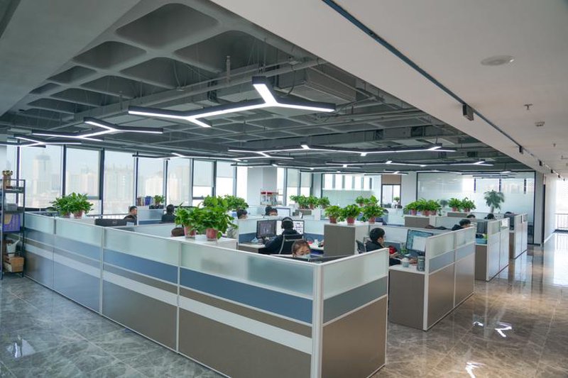 企业网站制作：构建线上形象的新时代工具